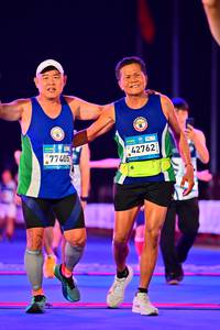 BIB: 
                            <button type="button" onclick="openModal(24449262)" class="btn btn-primary btn-sm float-right btn-popup" data-toggle="modal" data-target=".modal-high-quality">
                        <i class="fas fa-shopping-cart"></i> Add to Cart
                    </button>
                                            <button type="button" onclick="isThisMe(24449262, true)" class="btn btn-success btn-sm float-right btn-popup btn-isme hidden" data-toggle="tooltip" data-placement="bottom" title="นี่คือรูปของคุณใช่ไหม คลิกที่นี่เพื่อเอาเข้าอัลบั้ม">
                        <i class="fas fa-plus"></i> Add to album
                    </button>
                    <button type="button" onclick="isThisMe(24449262, false)" class="btn btn-warning btn-sm float-right btn-popup btn-isnotme hidden">
                        <i class="fas fa-ban"></i> Remove from album
                    </button>